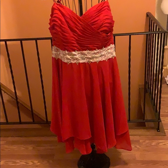 Dresses & Skirts - Red Formal Dress